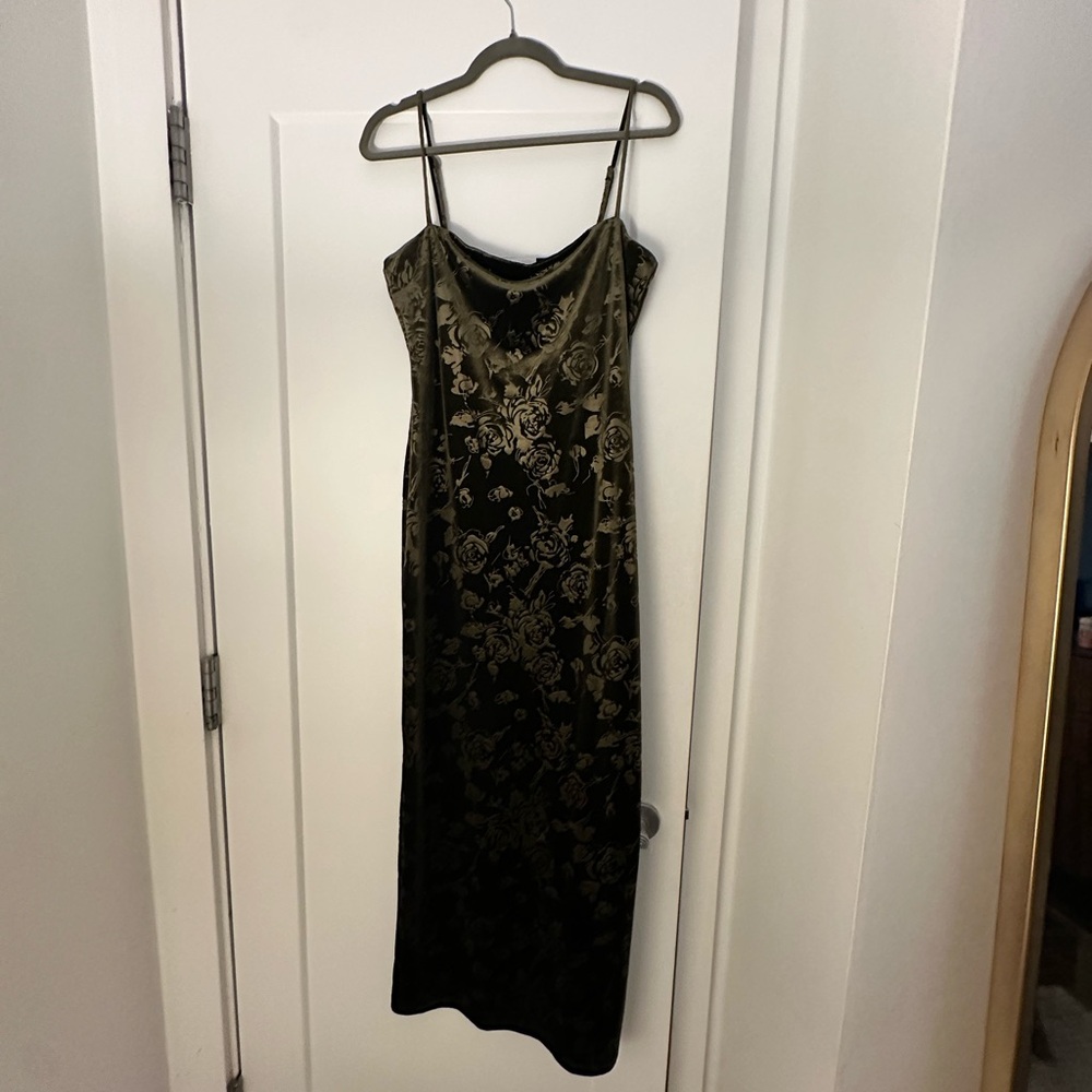 Reformation Elise Velvet Midi Dress - Green Khaki (Size L)